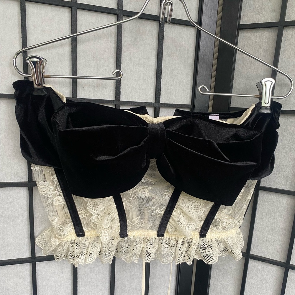 Urban Outfitters Black and Cream Lace Bra